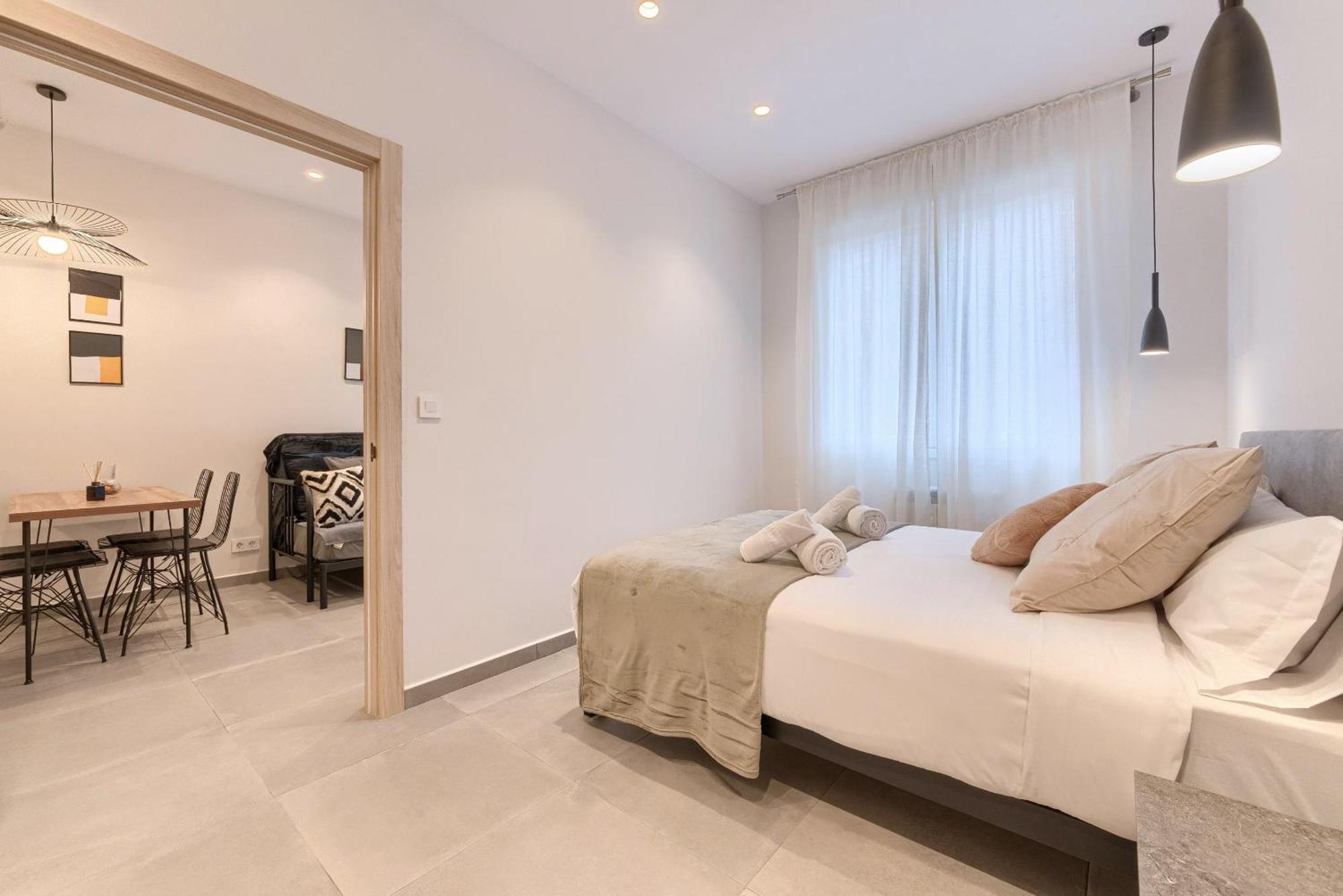 Apartamentos Basarrate Self Check In Більбао Екстер'єр фото
